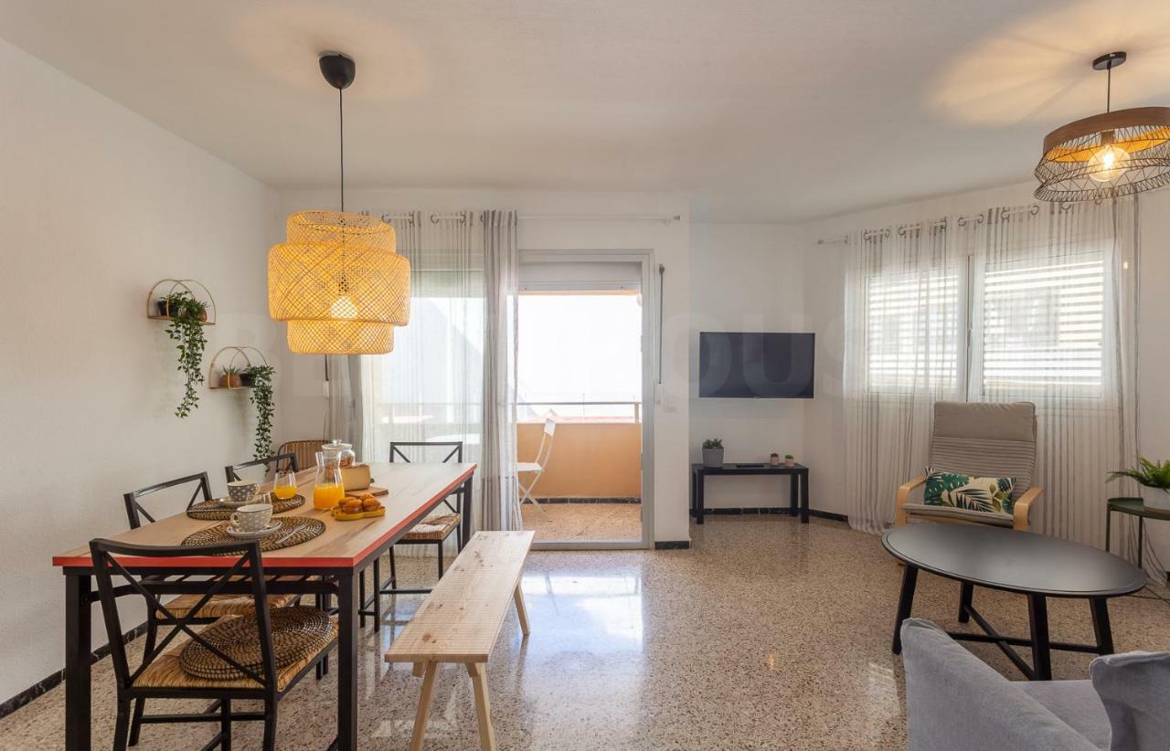 Cozy Apartment In Salinetas Beach. Extérieur photo